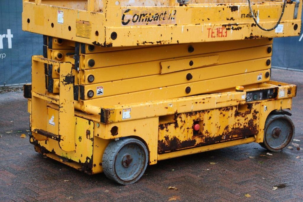 Teleskoparbeitsbühne del tipo Haulotte Compact 12, Gebrauchtmaschine In Antwerpen (Immagine 10)