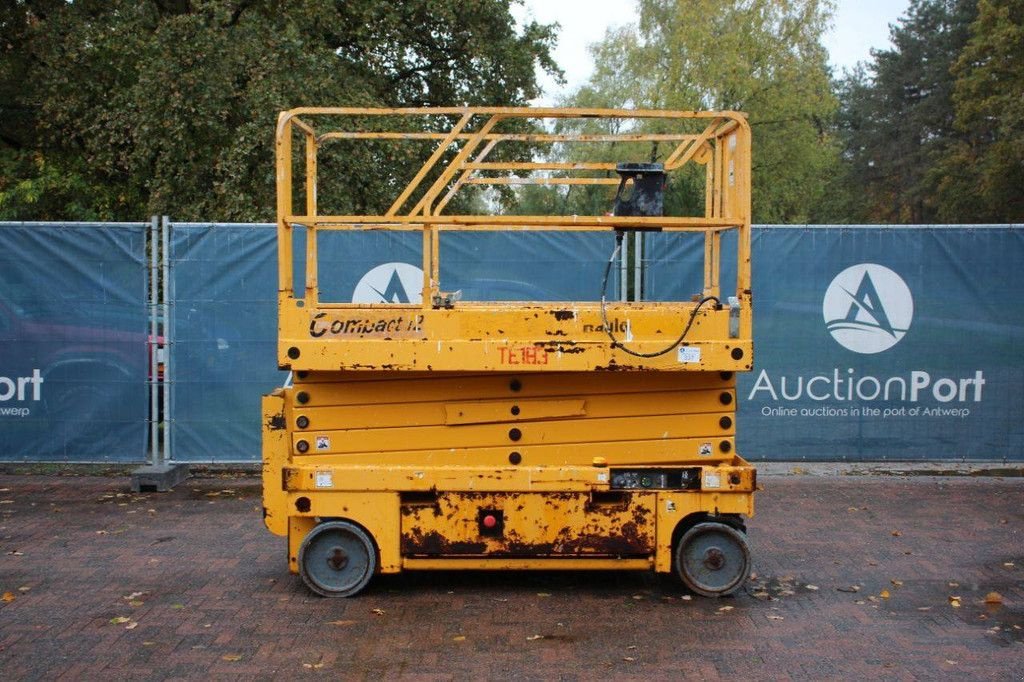 Teleskoparbeitsbühne del tipo Haulotte Compact 12, Gebrauchtmaschine In Antwerpen (Immagine 2)