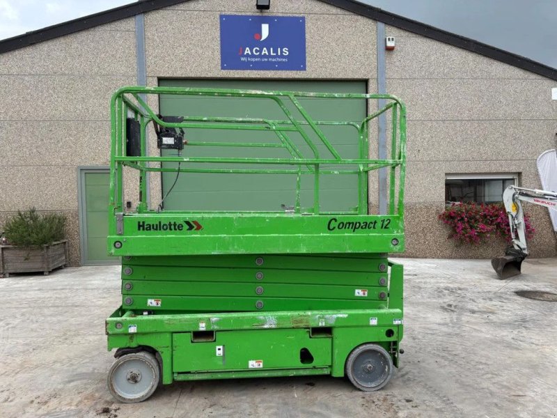 Teleskoparbeitsbühne del tipo Haulotte Compact 12, Gebrauchtmaschine In Wevelgem (Immagine 1)