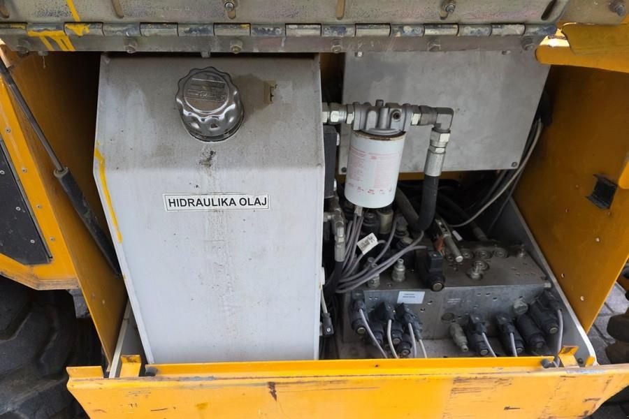 Teleskoparbeitsbühne des Typs Haulotte Compact 12DX Diesel, 4x4 Drive, 12m Working Height, Gebrauchtmaschine in Groenlo (Bild 11)