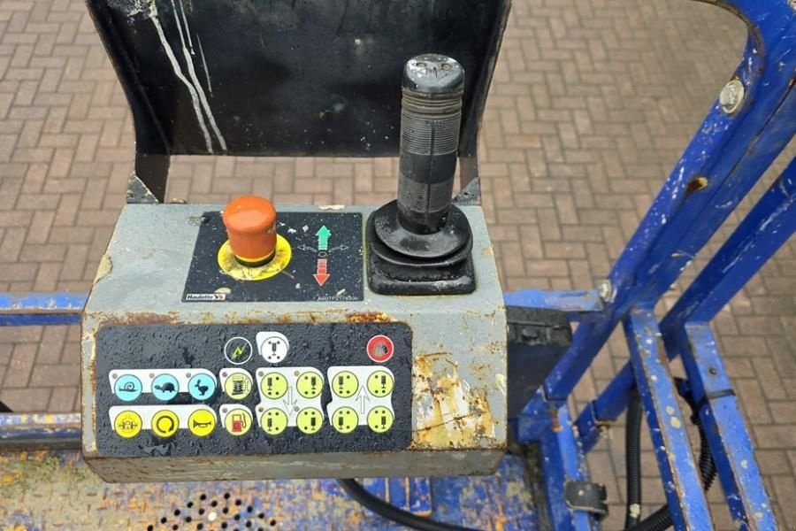 Teleskoparbeitsbühne a típus Haulotte Compact 12DX Diesel, 4x4 Drive, 12m Working Height, Gebrauchtmaschine ekkor: Groenlo (Kép 4)