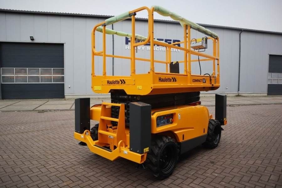 Teleskoparbeitsbühne des Typs Haulotte Compact 12DX Valid Inspection, *Guarantee! Diesel,, Gebrauchtmaschine in Groenlo (Bild 2)