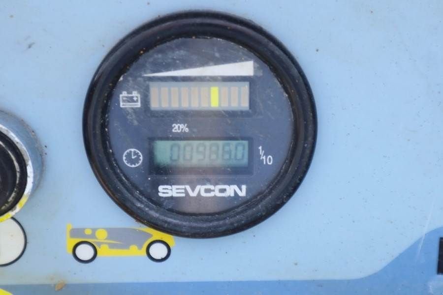 Teleskoparbeitsbühne des Typs Haulotte Compact 12RTE Electric, 12m Working Height, 450kg, Gebrauchtmaschine in Groenlo (Bild 7)