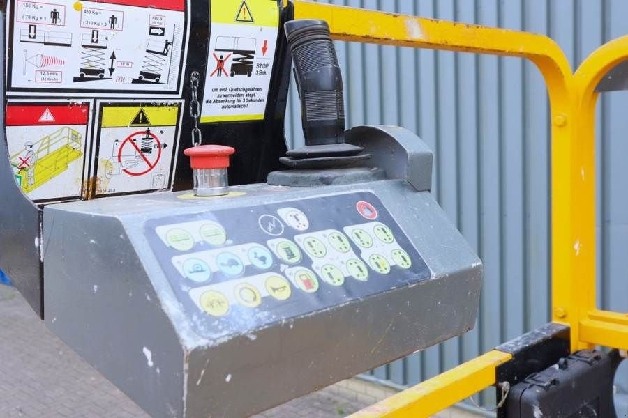 Teleskoparbeitsbühne des Typs Haulotte Compact 12RTE Electric, 12m Working Height, 450kg, Gebrauchtmaschine in Groenlo (Bild 4)