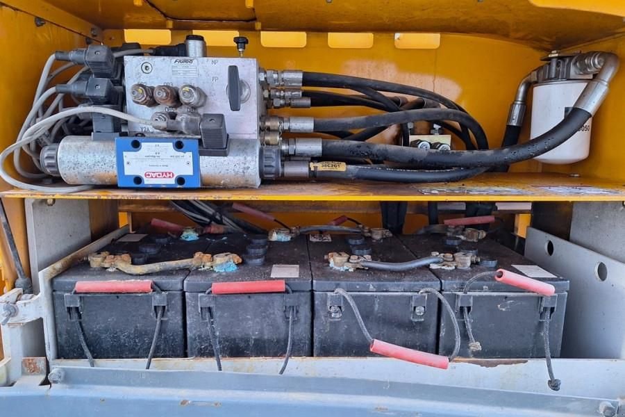 Teleskoparbeitsbühne типа Haulotte Compact 12RTE Electric, 12m Working Height, 450kg, Gebrauchtmaschine в Groenlo (Фотография 5)