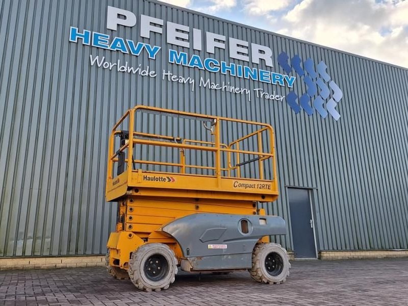 Teleskoparbeitsbühne des Typs Haulotte Compact 12RTE Electric, 12m Working Height, 450kg, Gebrauchtmaschine in Groenlo (Bild 1)