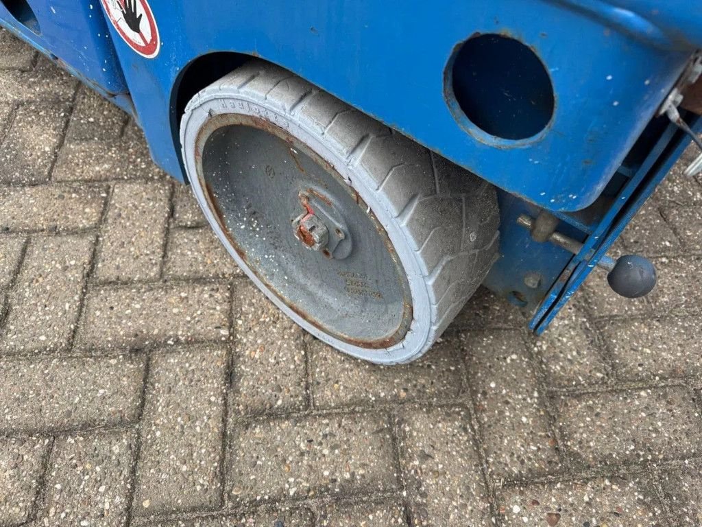 Teleskoparbeitsbühne of the type Haulotte Compact 14 Hoogwerker Schaarhoogwerker, Gebrauchtmaschine in Hedel (Picture 5)