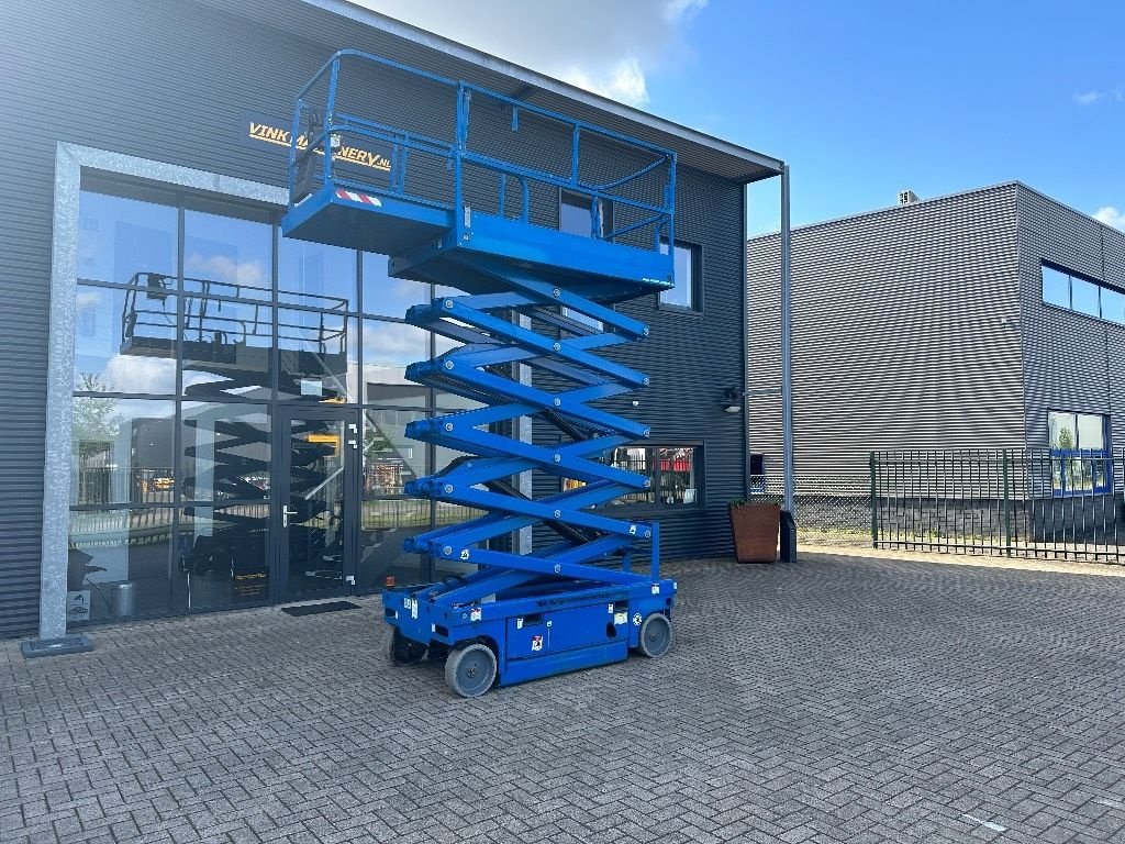 Teleskoparbeitsbühne des Typs Haulotte Compact 14, Gebrauchtmaschine in WIJCHEN (Bild 2)