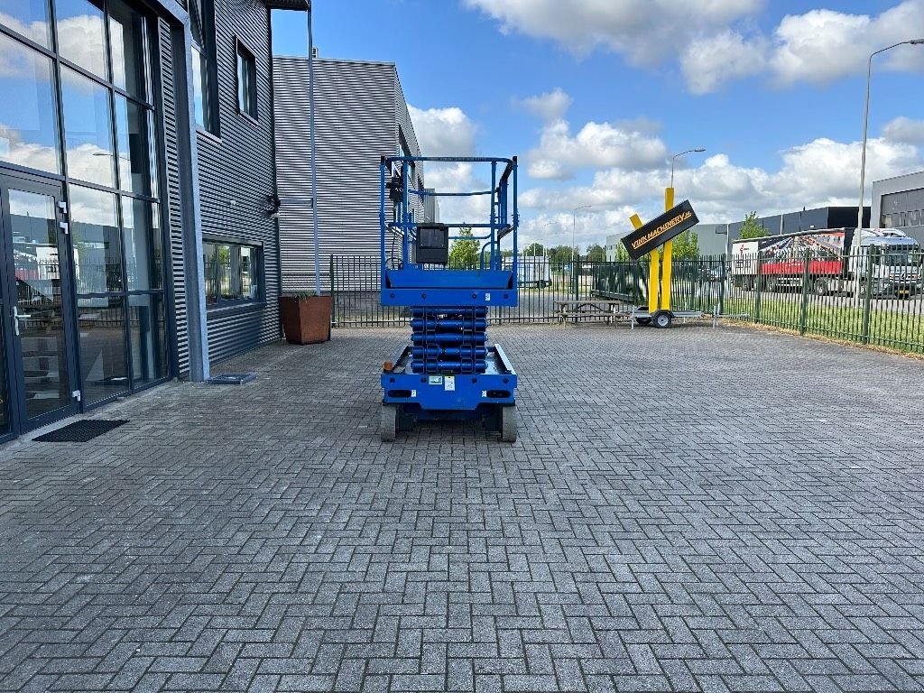 Teleskoparbeitsbühne des Typs Haulotte Compact 14, Gebrauchtmaschine in WIJCHEN (Bild 8)