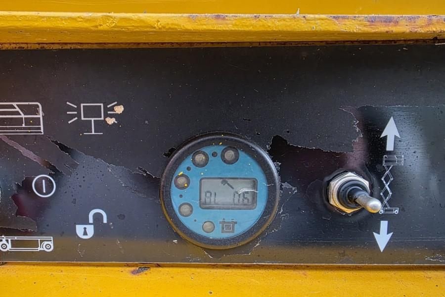 Teleskoparbeitsbühne del tipo Haulotte Compact 8 As-Is, Electric, 8.2m Working Height, 35, Gebrauchtmaschine en Groenlo (Imagen 3)