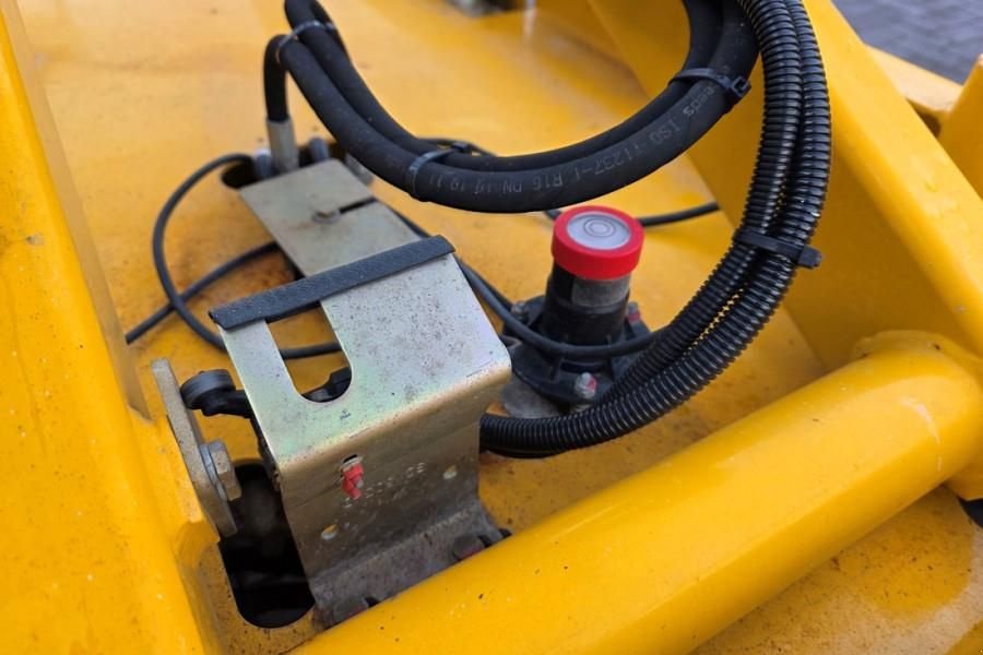 Teleskoparbeitsbühne des Typs Haulotte Compact 8 As-Is, Electric, 8.2m Working Height, 35, Gebrauchtmaschine in Groenlo (Bild 11)