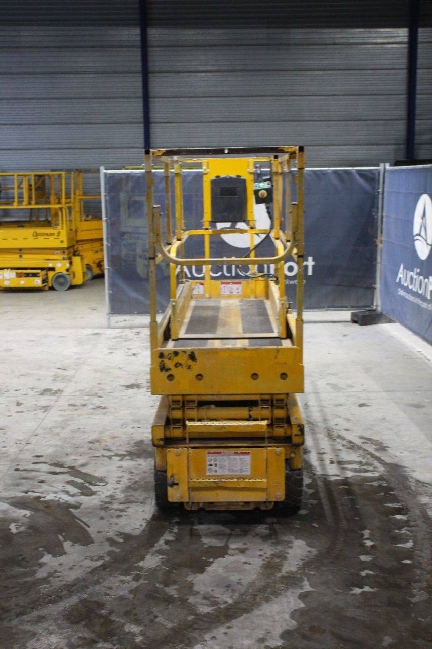 Teleskoparbeitsbühne типа Haulotte Compact 8, Gebrauchtmaschine в Antwerpen (Фотография 4)