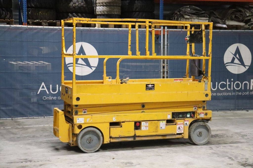 Teleskoparbeitsbühne of the type Haulotte COMPACT 8, Gebrauchtmaschine in Antwerpen (Picture 1)