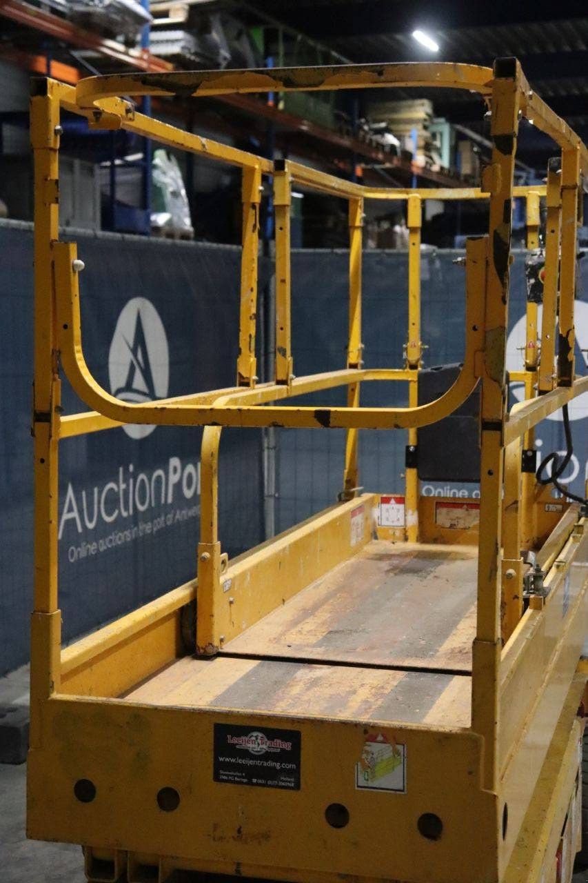 Teleskoparbeitsbühne of the type Haulotte COMPACT 8, Gebrauchtmaschine in Antwerpen (Picture 11)