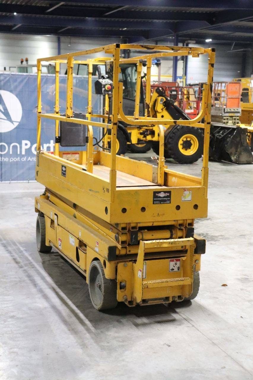 Teleskoparbeitsbühne of the type Haulotte COMPACT 8, Gebrauchtmaschine in Antwerpen (Picture 8)