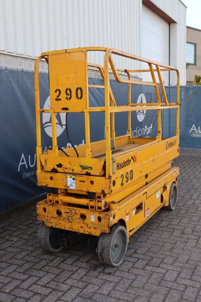 Teleskoparbeitsbühne des Typs Haulotte Compact 8, Gebrauchtmaschine in Antwerpen (Bild 10)