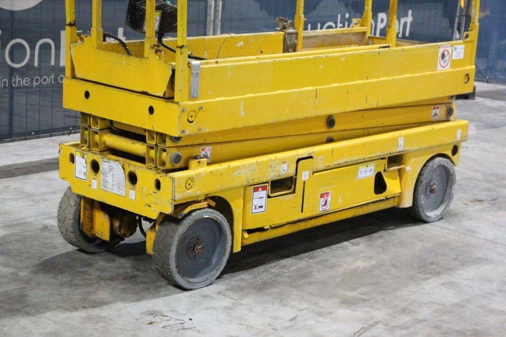 Teleskoparbeitsbühne of the type Haulotte Compact 8, Gebrauchtmaschine in Antwerpen (Picture 10)