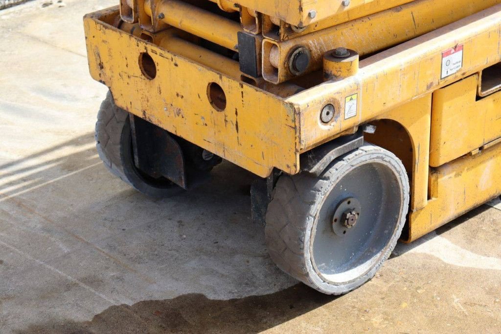 Teleskoparbeitsbühne του τύπου Haulotte Compact 8, Gebrauchtmaschine σε Antwerpen (Φωτογραφία 11)