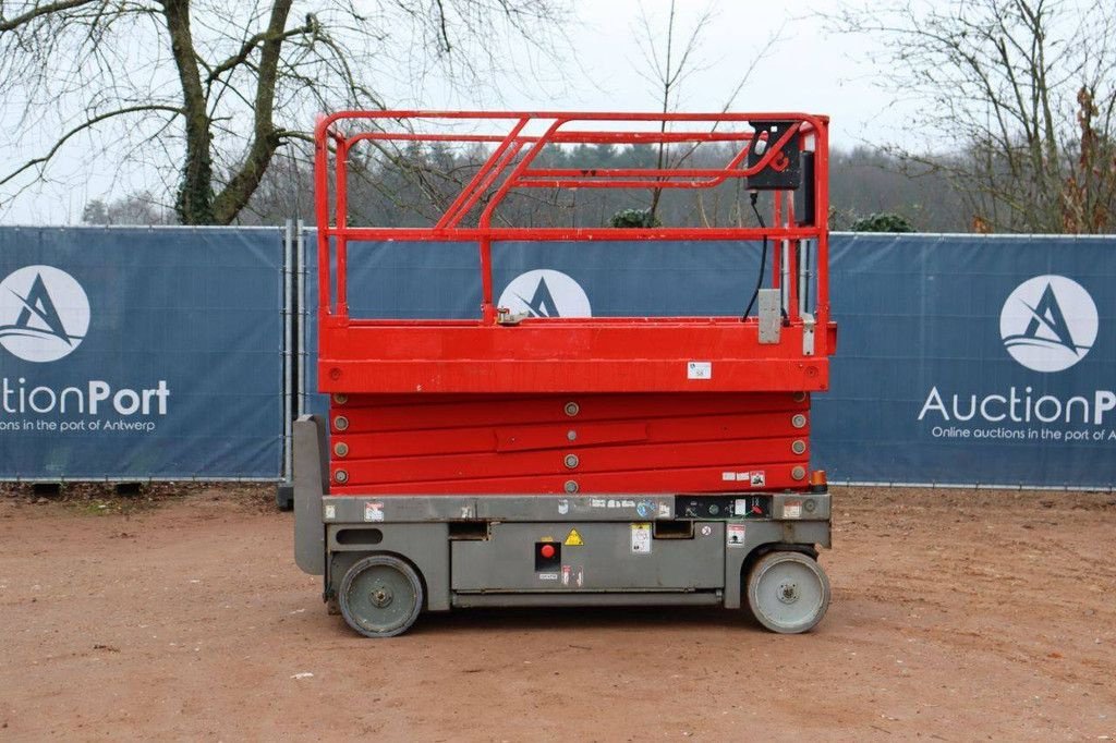 Teleskoparbeitsbühne типа Haulotte Compact, Gebrauchtmaschine в Antwerpen (Фотография 2)