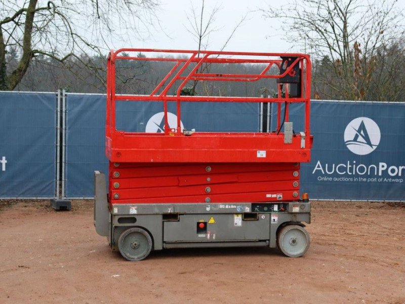 Teleskoparbeitsbühne vrste Haulotte Compact, Gebrauchtmaschine v Antwerpen (Slika 1)