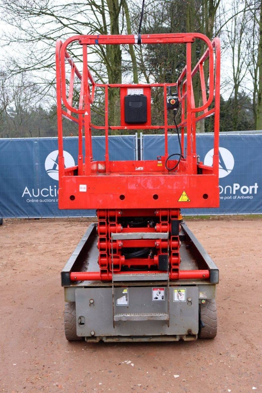 Teleskoparbeitsbühne типа Haulotte Compact, Gebrauchtmaschine в Antwerpen (Фотография 9)