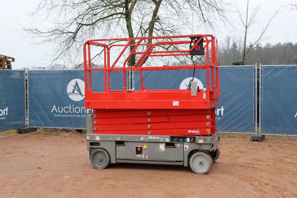 Teleskoparbeitsbühne типа Haulotte Compact, Gebrauchtmaschine в Antwerpen (Фотография 3)