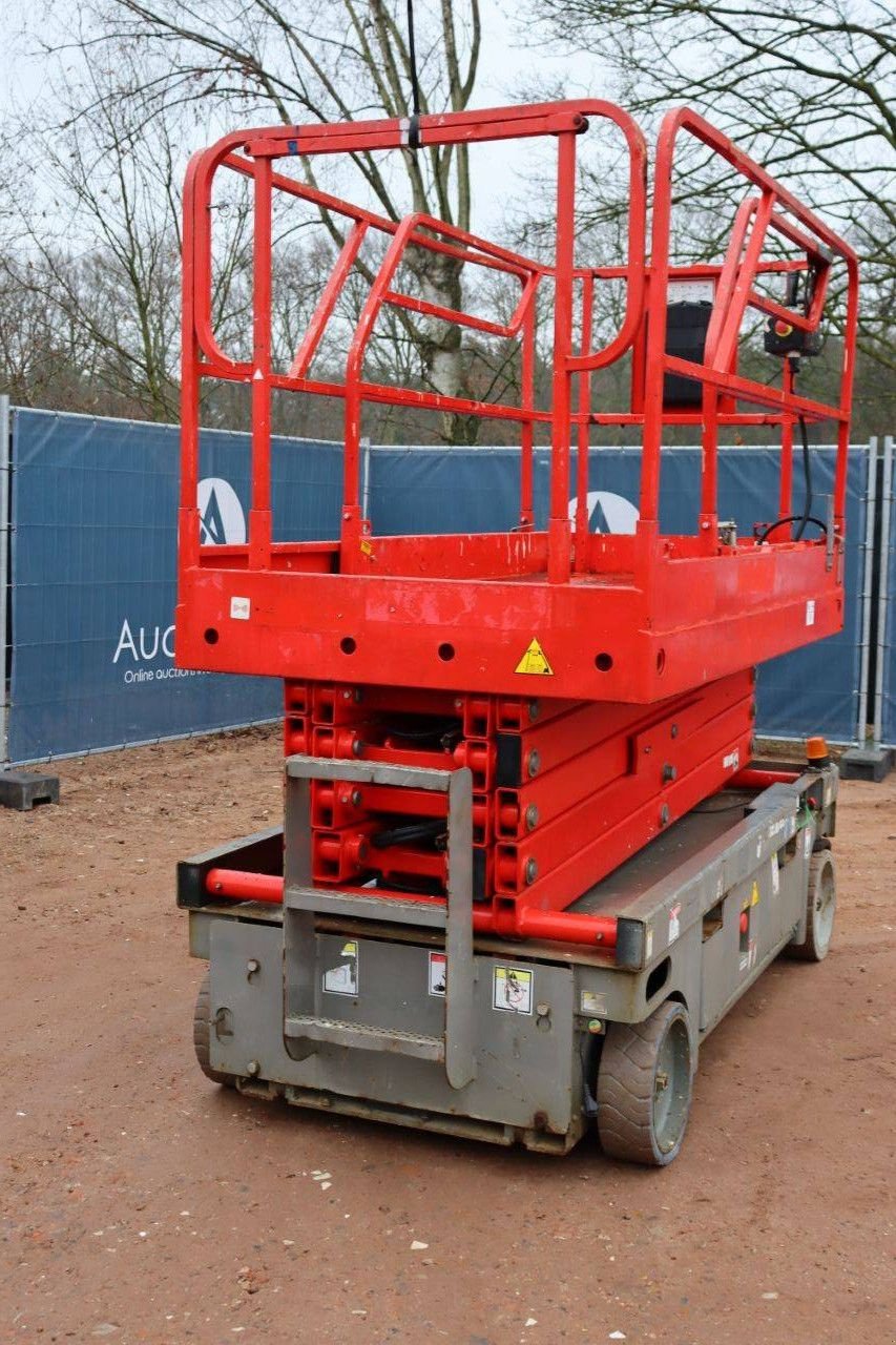 Teleskoparbeitsbühne типа Haulotte Compact, Gebrauchtmaschine в Antwerpen (Фотография 11)