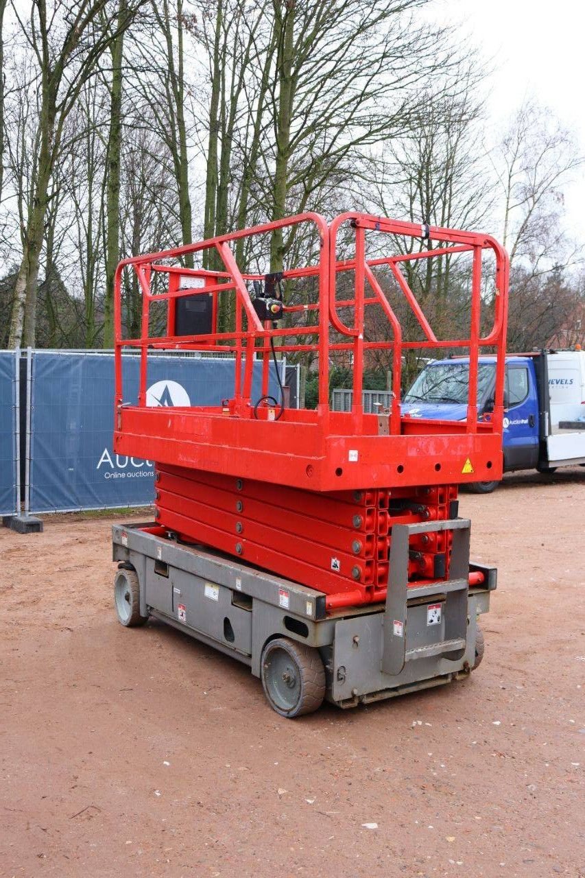 Teleskoparbeitsbühne типа Haulotte Compact, Gebrauchtmaschine в Antwerpen (Фотография 8)