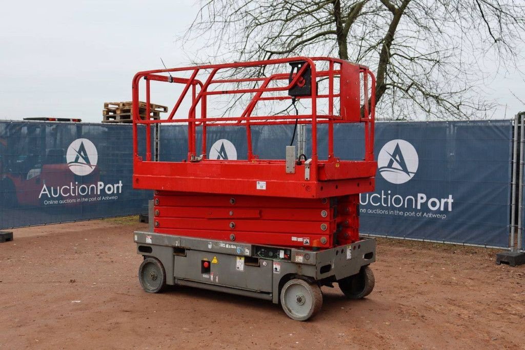 Teleskoparbeitsbühne типа Haulotte Compact, Gebrauchtmaschine в Antwerpen (Фотография 4)