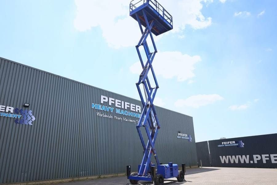 Teleskoparbeitsbühne типа Haulotte H15SX Diesel, 4x4 Drive 15 Working Height, 500kg C, Gebrauchtmaschine в Groenlo (Фотография 3)