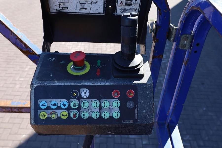 Teleskoparbeitsbühne des Typs Haulotte H15SX Diesel, 4x4 Drive 15 Working Height, 500kg C, Gebrauchtmaschine in Groenlo (Bild 5)