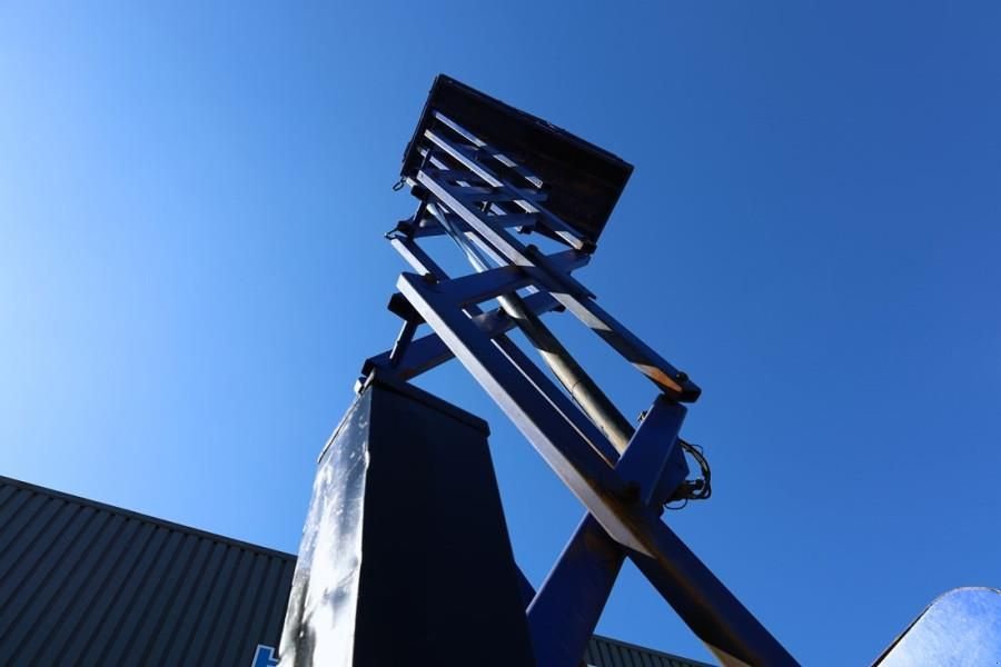 Teleskoparbeitsbühne of the type Haulotte H15SX Diesel, 4x4 Drive 15 Working Height, 500kg C, Gebrauchtmaschine in Groenlo (Picture 11)