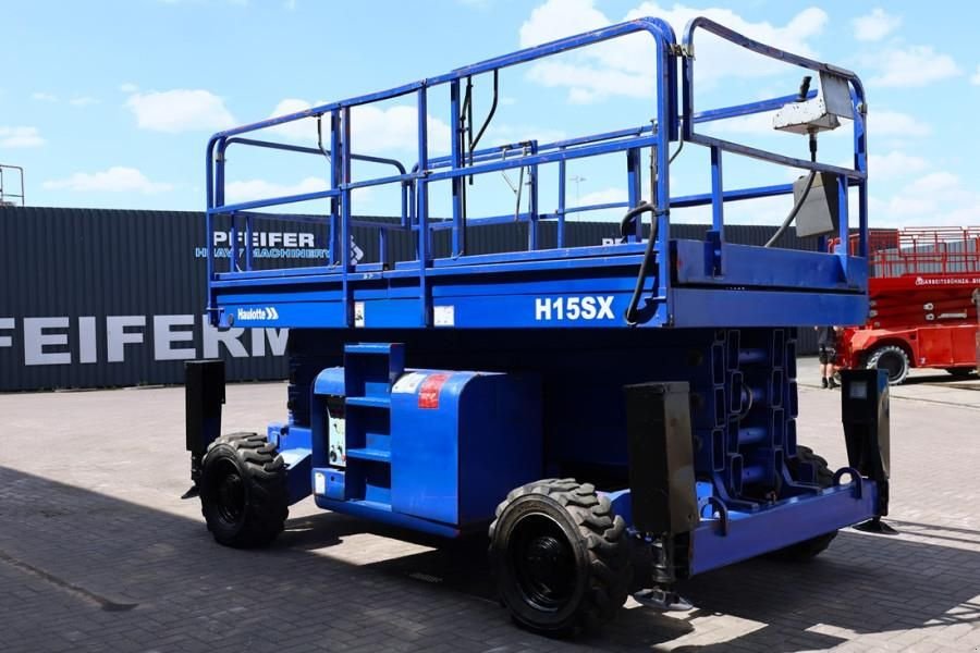 Teleskoparbeitsbühne of the type Haulotte H15SX Diesel, 4x4 Drive 15 Working Height, 500kg C, Gebrauchtmaschine in Groenlo (Picture 9)