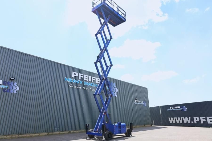 Teleskoparbeitsbühne of the type Haulotte H15SX Diesel, 4x4 Drive 15 Working Height, 500kg C, Gebrauchtmaschine in Groenlo (Picture 11)