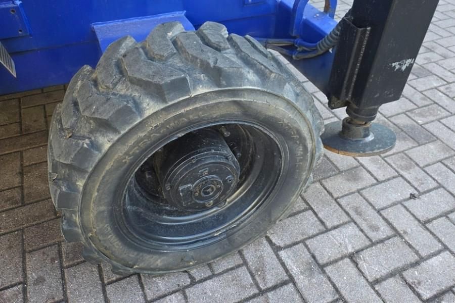 Teleskoparbeitsbühne des Typs Haulotte H15SX Diesel, 4x4 Drive, 15 Working Height, 500kg, Gebrauchtmaschine in Groenlo (Bild 11)