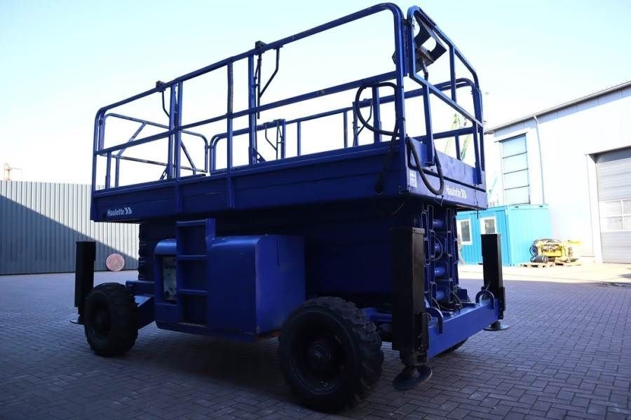 Teleskoparbeitsbühne типа Haulotte H15SX New Tyres, Diesel, 4x4 Drive, 15 Working Hei, Gebrauchtmaschine в Groenlo (Фотография 8)