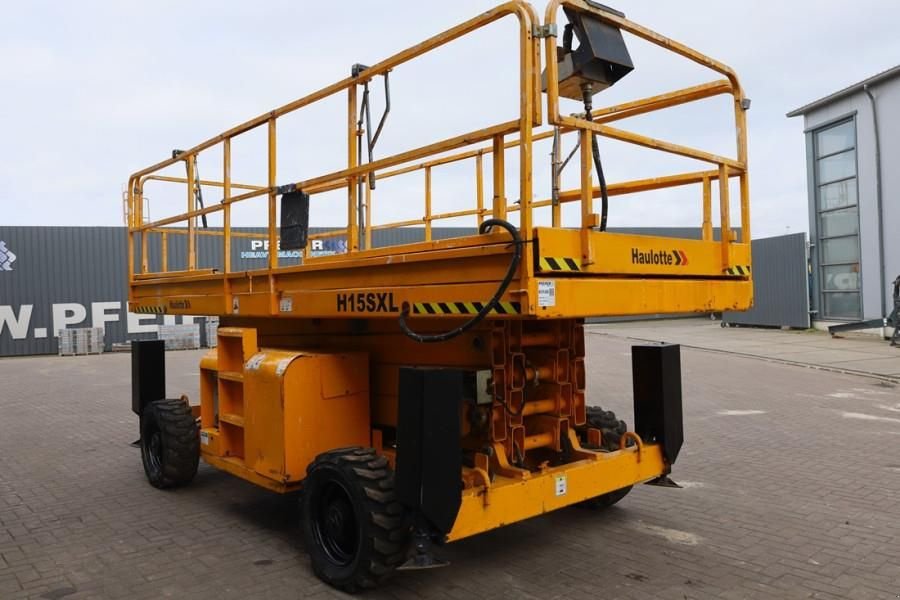 Teleskoparbeitsbühne tipa Haulotte H15SXL Diesel, 4x4 Drive, 15m Working Height, 500k, Gebrauchtmaschine u Groenlo (Slika 2)