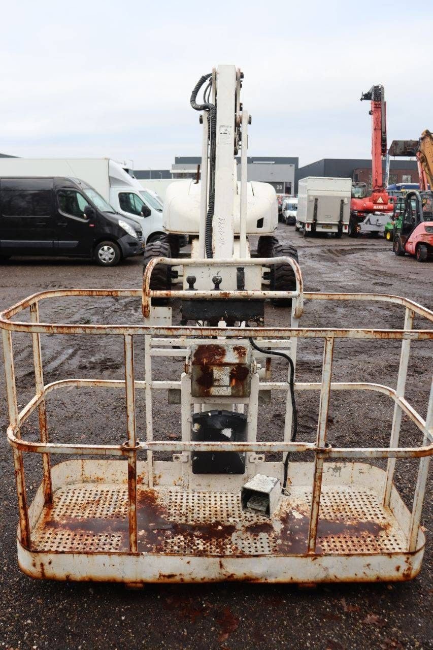 Teleskoparbeitsbühne des Typs Haulotte H23TPX, Gebrauchtmaschine in Antwerpen (Bild 8)