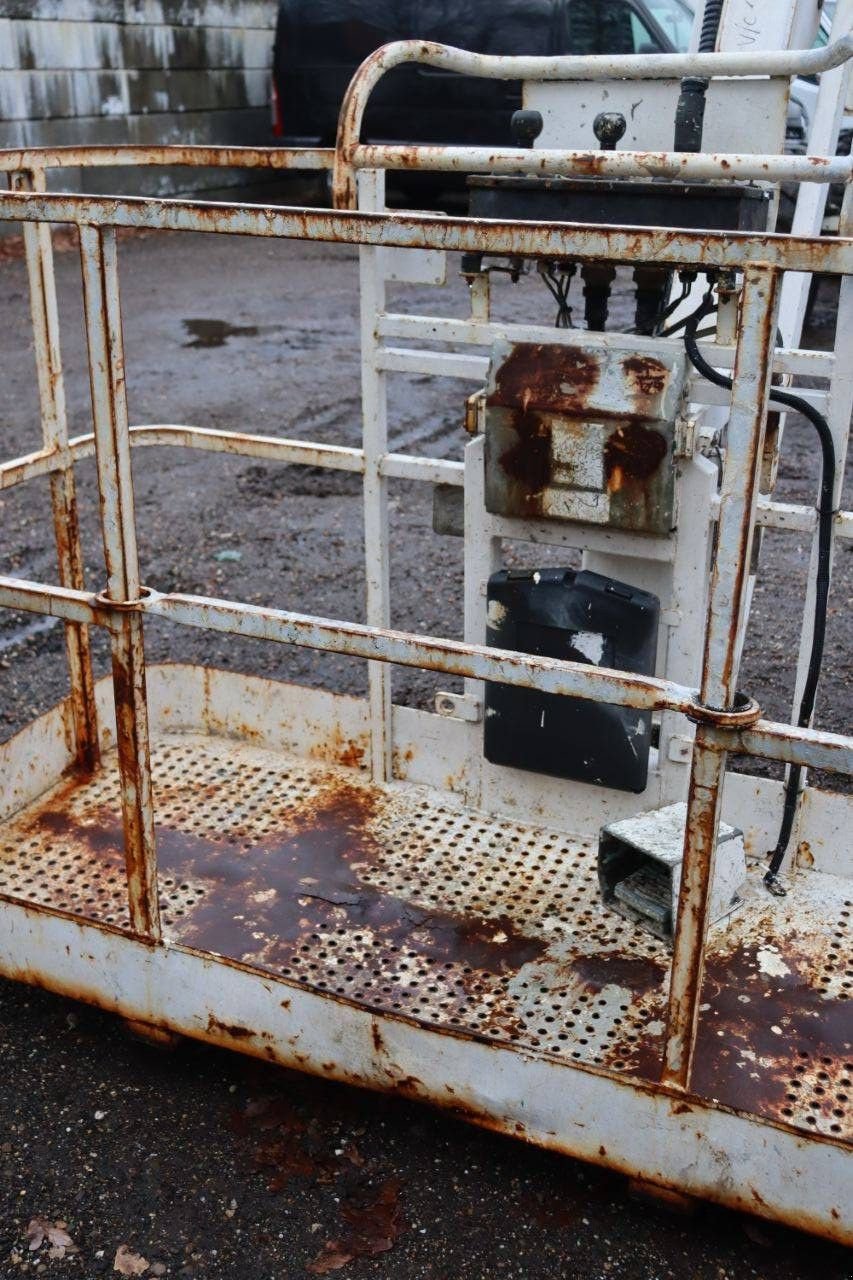 Teleskoparbeitsbühne от тип Haulotte H23TPX, Gebrauchtmaschine в Antwerpen (Снимка 11)