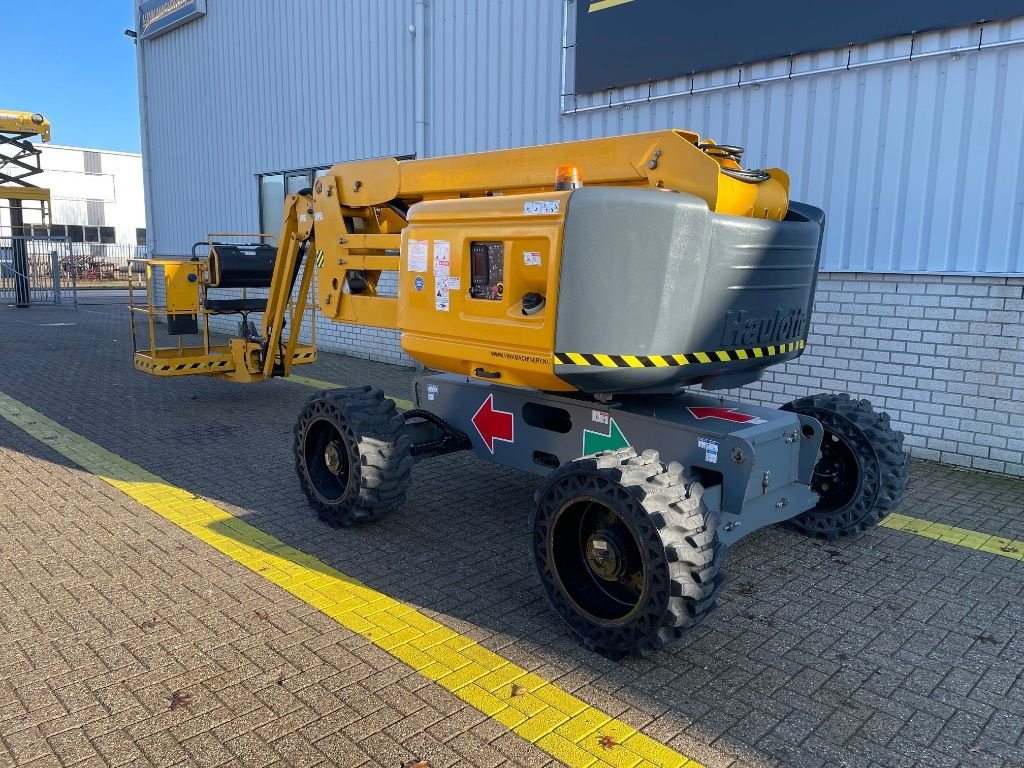 Teleskoparbeitsbühne типа Haulotte HA 16 RTJ Pro, Gebrauchtmaschine в WIJCHEN (Фотография 9)