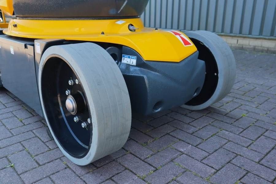 Teleskoparbeitsbühne des Typs Haulotte HA12CJ+ Valid inspection, *Guarantee! Electric, 12, Gebrauchtmaschine in Groenlo (Bild 11)