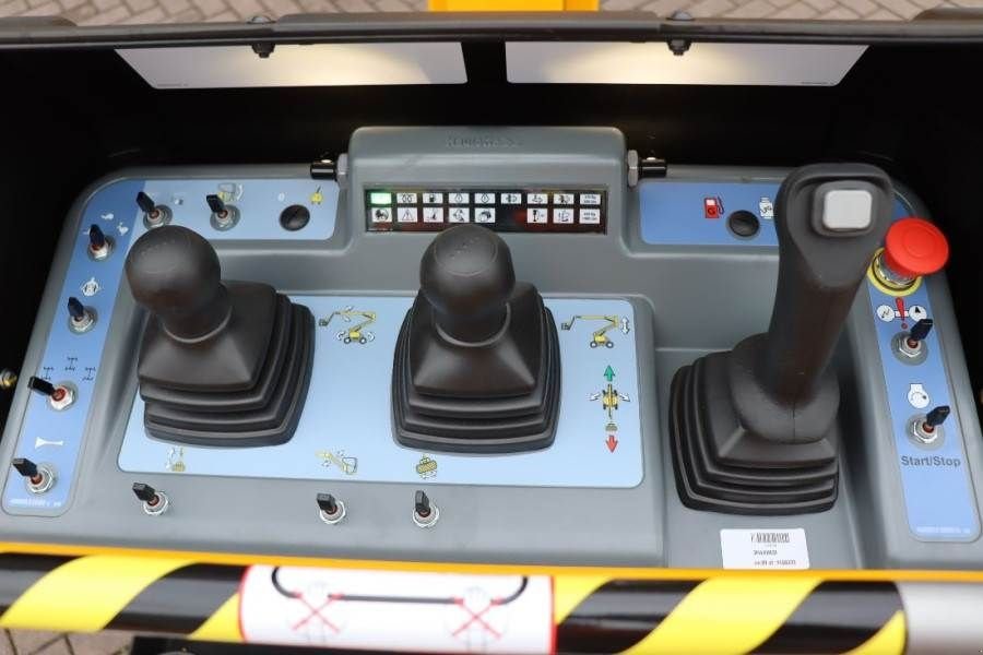 Teleskoparbeitsbühne des Typs Haulotte HA16RTJ Pro, Gebrauchtmaschine in Groenlo (Bild 4)