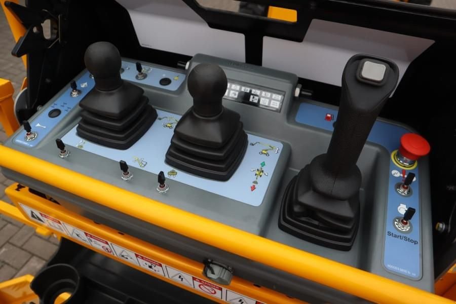 Teleskoparbeitsbühne of the type Haulotte HA16RTJ Valid Inspection, *Guarantee! Diesel, 4x4, Gebrauchtmaschine in Groenlo (Picture 10)