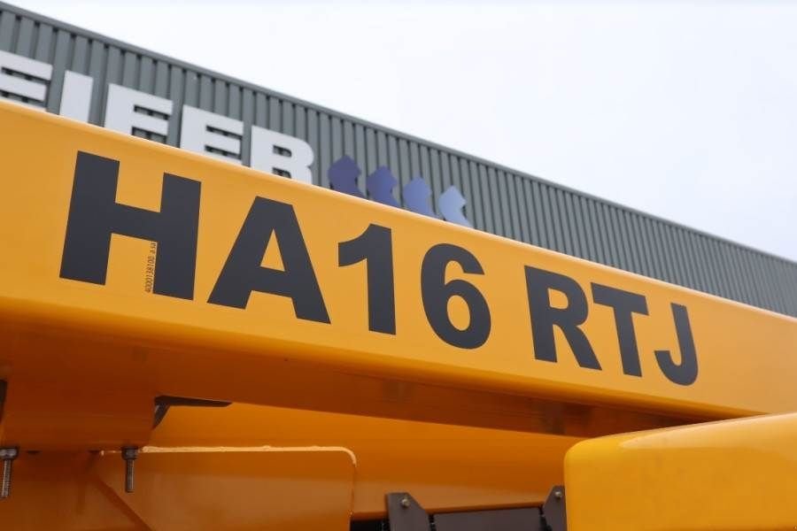 Teleskoparbeitsbühne του τύπου Haulotte HA16RTJ Valid Inspection, *Guarantee! Diesel, 4x4, Gebrauchtmaschine σε Groenlo (Φωτογραφία 5)