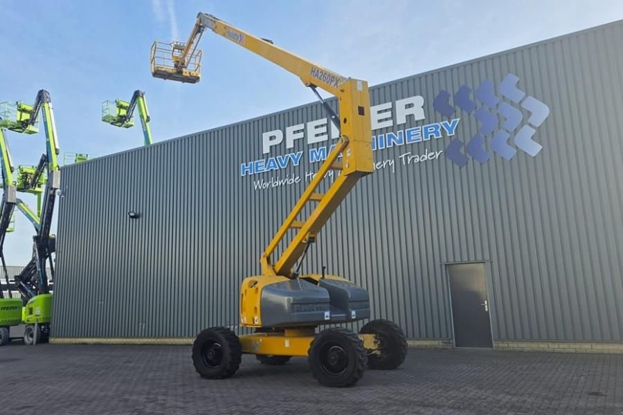 Teleskoparbeitsbühne van het type Haulotte HA260PX Diesel, 4x4x4 Drive, 25.6m Working Height,, Gebrauchtmaschine in Groenlo (Foto 3)
