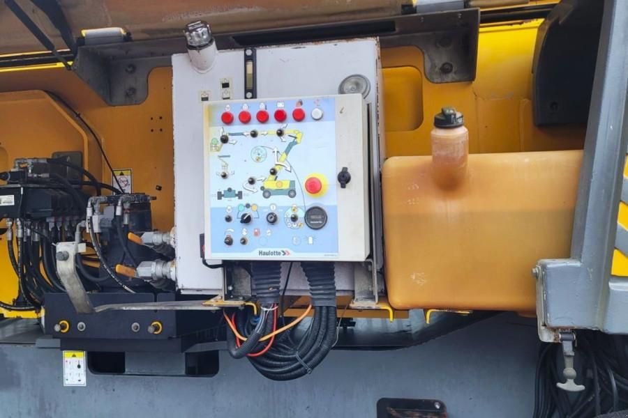 Teleskoparbeitsbühne типа Haulotte HA41PX As-Is, Diesel, 4x4x4 Drive, 41.5m Working H, Gebrauchtmaschine в Groenlo (Фотография 4)