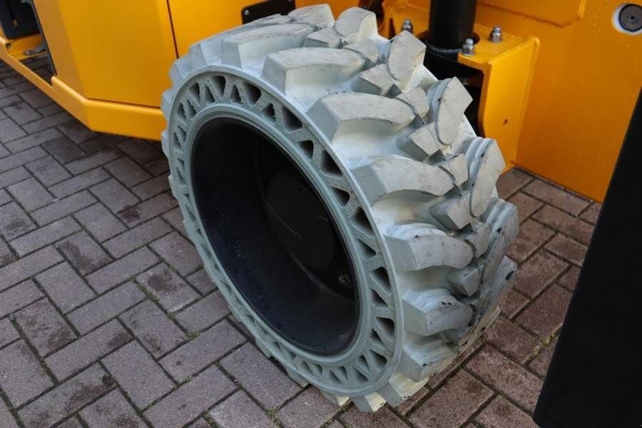 Teleskoparbeitsbühne типа Haulotte HS18EPRO Unused, Valid Inspection, Full Electric 4, Gebrauchtmaschine в Groenlo (Фотография 5)