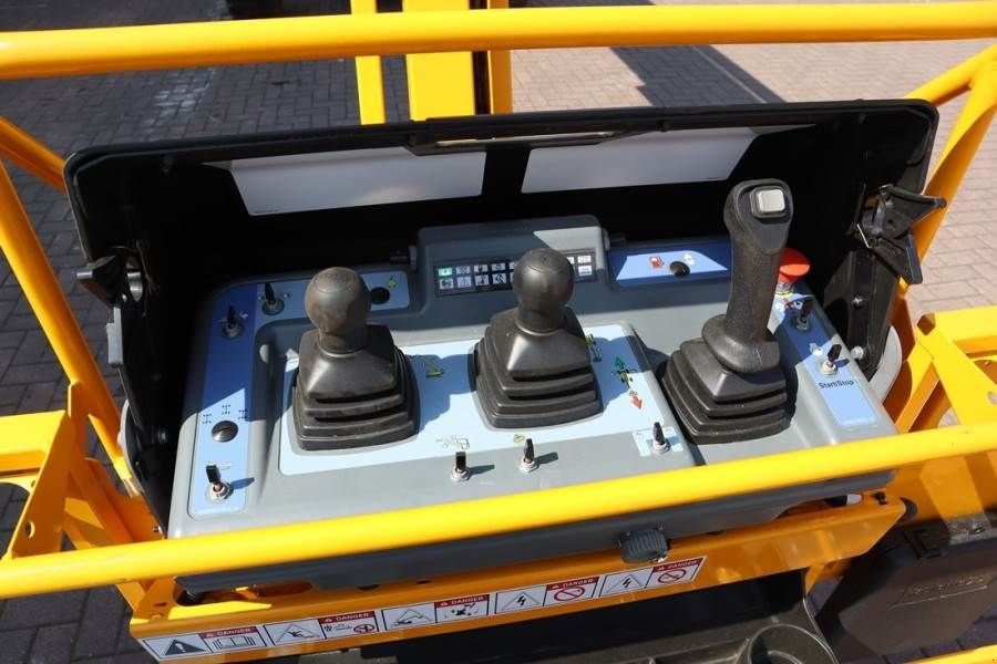 Teleskoparbeitsbühne van het type Haulotte HT23RTJ O Valid Inspection, *Guarantee! Diesel, 4x, Gebrauchtmaschine in Groenlo (Foto 4)