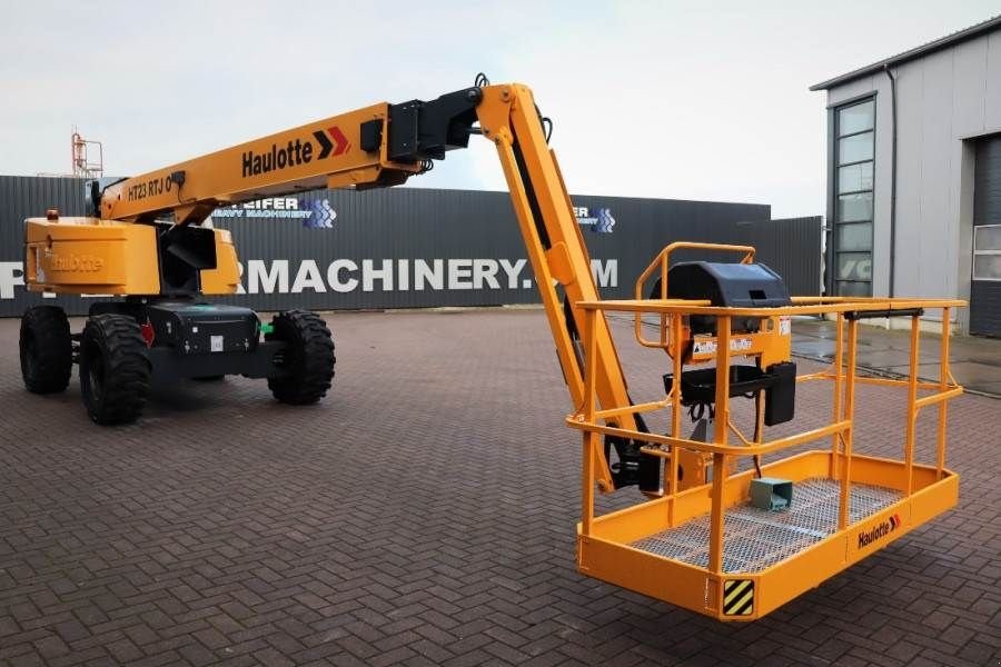 Teleskoparbeitsbühne des Typs Haulotte HT23RTJ O Valid Inspection, *Guarantee! Diesel, 4x, Gebrauchtmaschine in Groenlo (Bild 8)