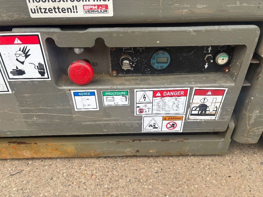 Teleskoparbeitsbühne tip Haulotte Optimum 8 schaarhoogwerker 8m schaarlift, Gebrauchtmaschine in Hooge mierde (Poză 8)